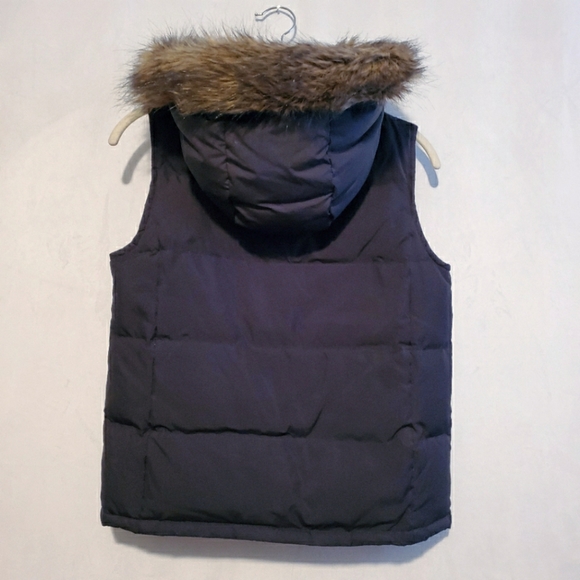 GAP hooded vest size XS - Picture 2 of 3